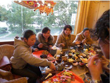 慶?！叭恕眿D女節(jié)